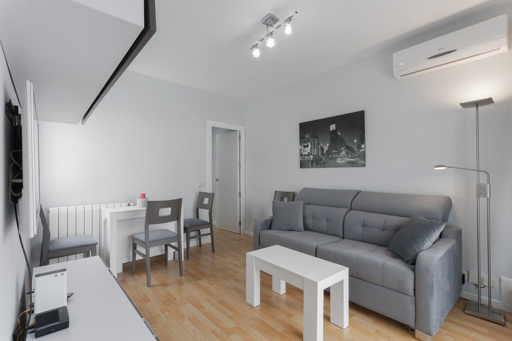 Apartment Cardenal Cisneros Мадрид Екстериор снимка